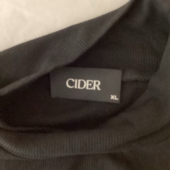 Cider Bundle Of 2 Long Sleeve Crop Top XL Black Navy Basic Shirt Staple Layering - Picture 3 of 9